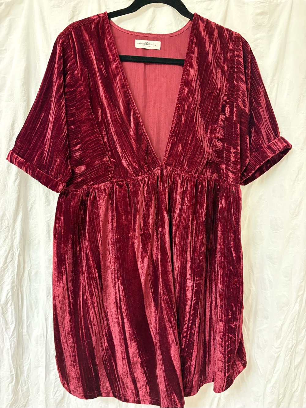 Natural life size medium burgundy velvet mini dress. Size medium.